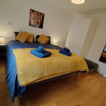 Lovely 1 Bedroom Apartment In South East לונדון מראה חיצוני תמונה